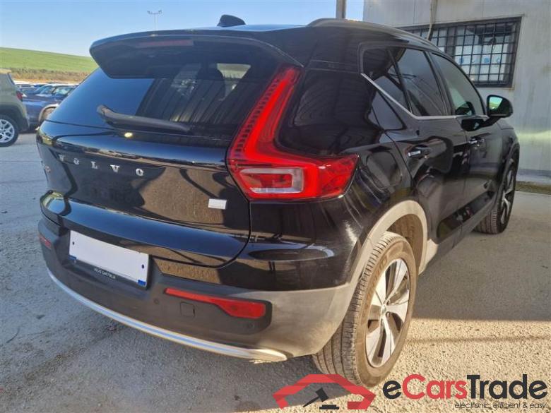 Volvo T4 REC CORE VOLVO XC40 / 2021 / 5P / SUV T4 RECHARGE PLUG-IN AUTO CORE #2