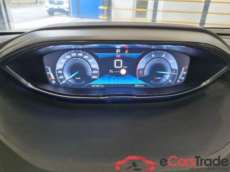 Peugeot BSNEAT8AUT PEUGEOT 3008 / 2016 / 5P / SUV BLUEHDI 130 EAT8 SeS BUSINESS (AUTOCARRO) #4