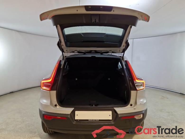 Volvo 77 VOLVO XC40 / 2017 / 5P / FUORISTRADA T2 AUTOMATICO MOMENTUM CORE N1 #5