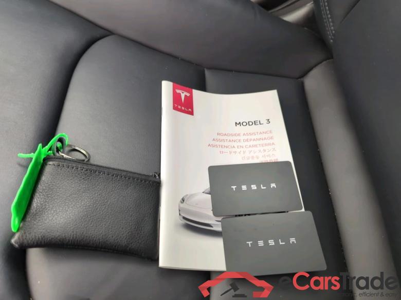 Tesla Model 3 '18 BEV Tesla Model 3 Standard Range Plus RWD 4d #4