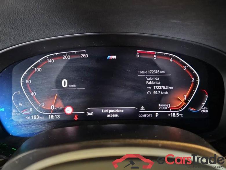 BMW 82 BMW SERIE 5 / 2016 / 5P / STATION WAGON 520D XDRIVE MSPORT AUTO TOURING #4