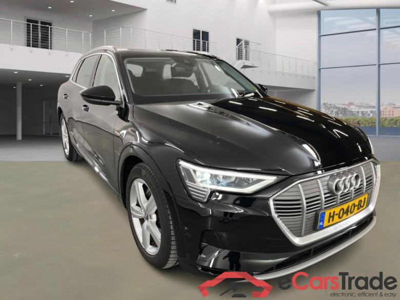 AUDI e-tron  #5