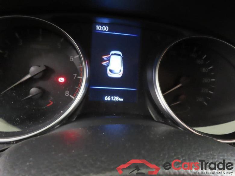 NISSAN Qashqai 1.3 DIG-T N-Connecta #5