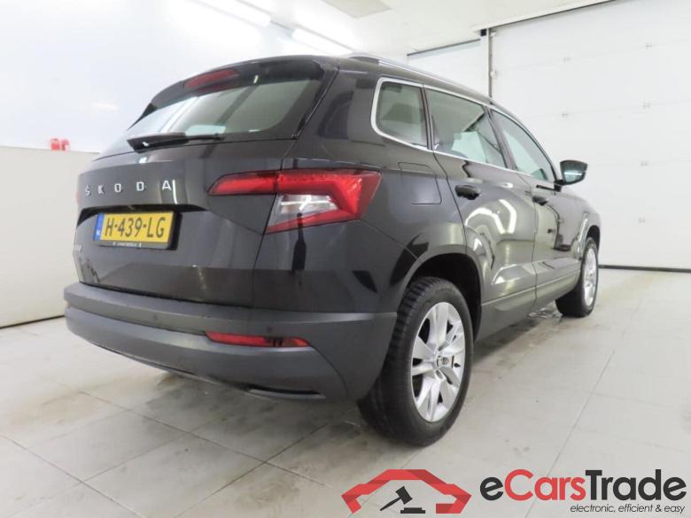 SKODA Karoq 1.5 TSI ACT Bus. Ed. #4