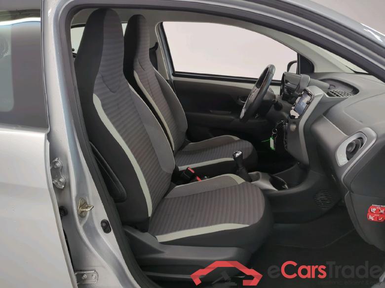 Toyota  Toyota Aygo 1.0 VVT-i x-play 5d #6