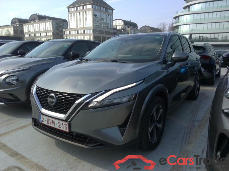 QASHQAI MY23 Mild-Hybrid 140 MT 2WD N-connecta  Design Pack                
