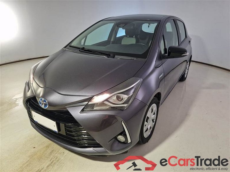 Toyota 15BUSSTOCK4 TOYOTA YARIS / 2017 / 5P / BERLINA 1.5 HYBRID BUSINESS