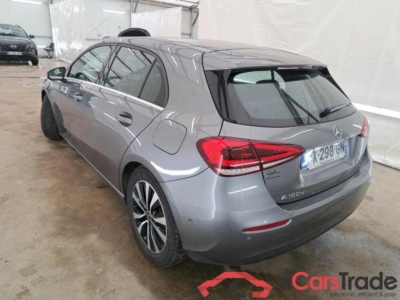 Mercedes A 180 d Business Line MERCEDES-BENZ Classe A Compact / 2018 / 5P / Berline A 180 d Business Line #2