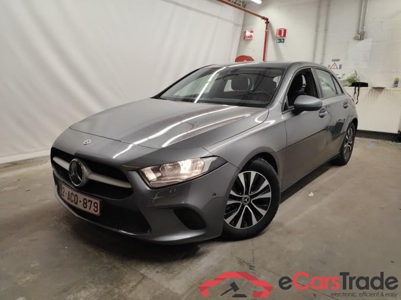 Mercedes-Benz A-Klasse A 180 d DCT Business Solution 5d #4