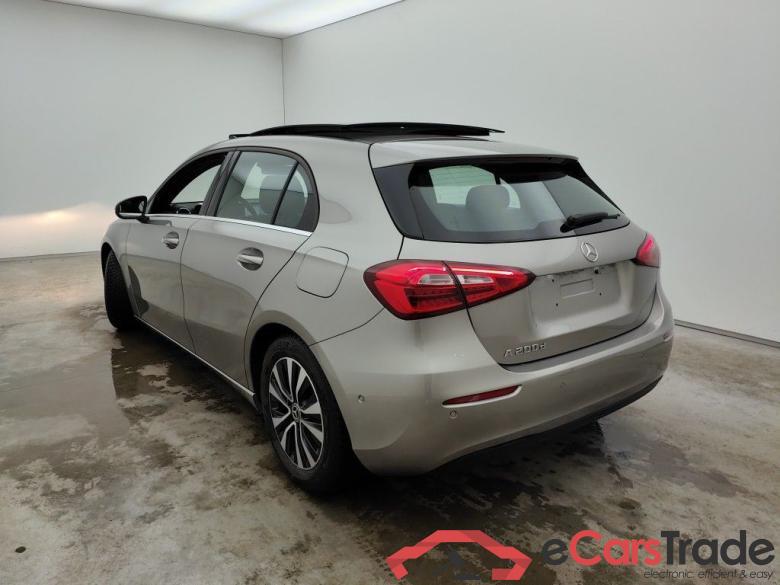 Mercedes-Benz A-Klasse A 200 d Business Solution 5d #3