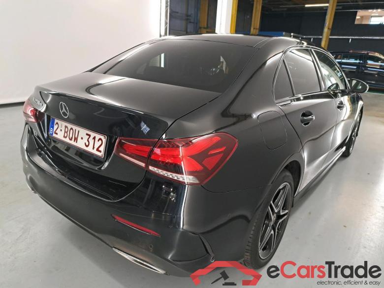 MERCEDES-BENZ A-CLASS LIMOUSINE 1.3 A 250 E Business Solution AMG #4