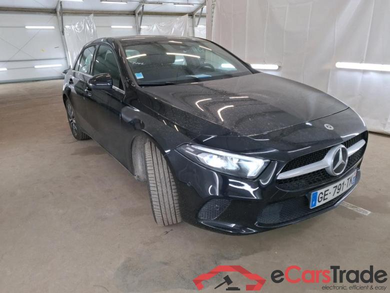 Mercedes A 250 e Business Line 8G-DCT MERCEDES-BENZ Classe A Compact / 2018 / 5P / Berline A 250 e Business Line 8G-DCT #4