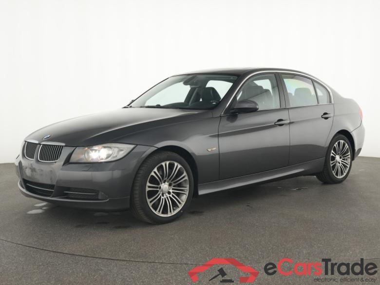 BMW Baureihe 3 (Inzahlungnahme MwSt. nicht ausweisbar) 330 d DPF EU4, xDrive #1