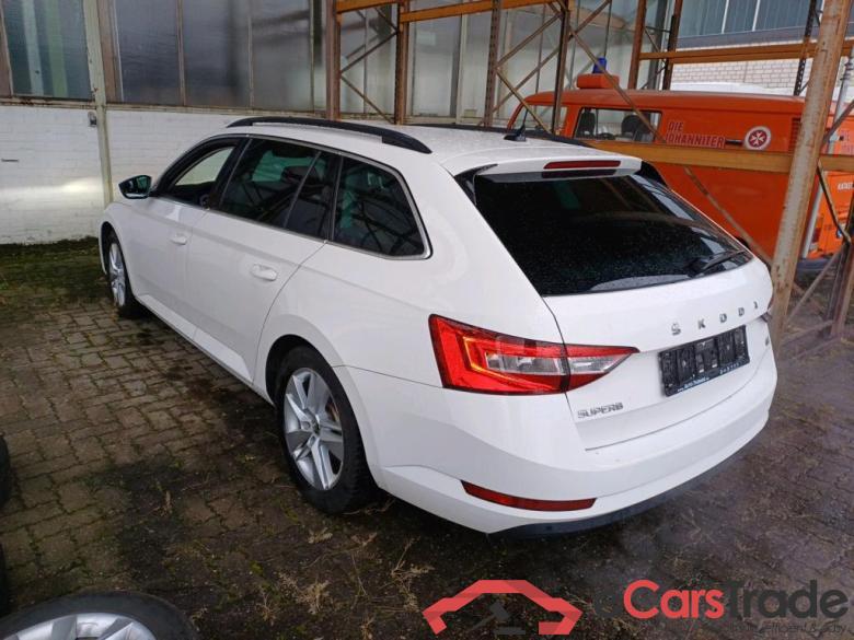 Skoda Ambition iV Superb Combi #3