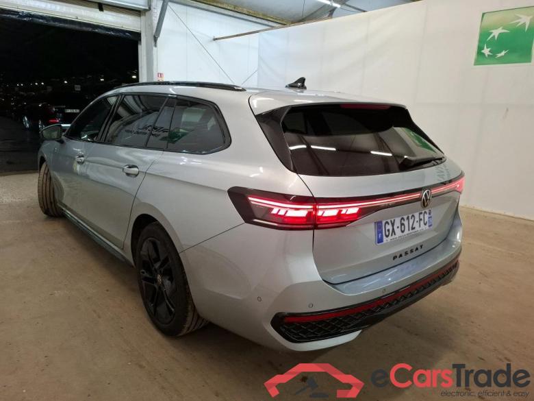 Volkswagen 2.0 TDI 150 SCR DSG7 SW R LINE Passat Variant 2.0 TDI 110 kW R-line TDI 150CV BVA7 6E #2