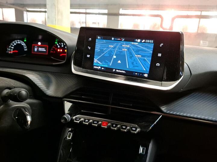 Peugeot 208 1.2 PureTech LED Navi Klima PDC ... #6
