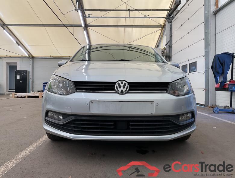 VOLKSWAGEN Polo Polo Trendline 1.0  BlueMotion Technology 44 kW (60 ch) 5 vitesses manuel #4