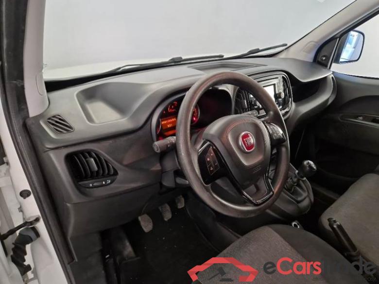 Fiat 16CH1LOUN FIAT DOBLÒ CARGO / 2014 / 4P / VETT. FURGONATA CH1 LOUNGE 1.6 MJET 105CV E6D SeS #3