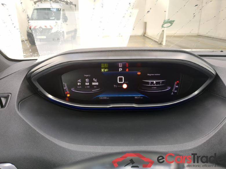 Peugeot BlueHDi 130 S&S EAT8 Allure Pack 5008 Allure Pack 1.5 HDi 130CV BVA8 7 Sieges E6d #6