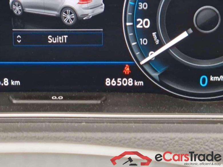 VOLKSWAGEN e-Golf e-Dition #4