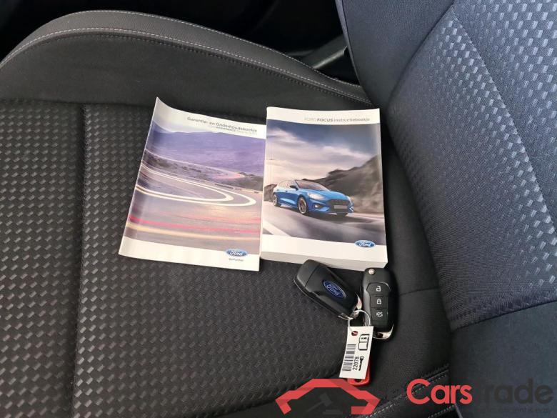 FORD Focus Wagon 74 kW #6