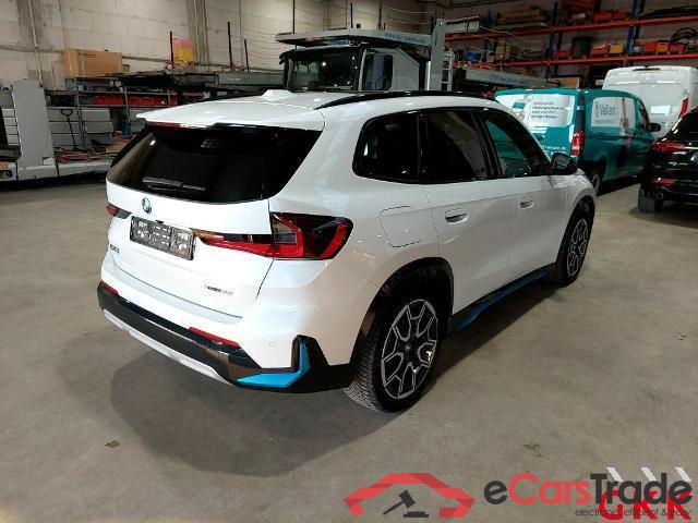 BMW iX1 xLine #3