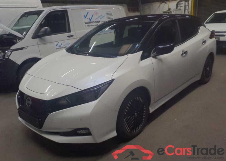 Nissan Leaf N-Connecta Navi KeylessGo Camera Klima PDC ... #1