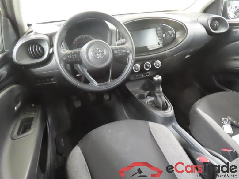 TOYOTA Aygo X 1.0 VVT-i MT Play #3