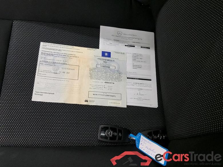 MERCEDES - MER A BERLINE 200d 150PK DCT Business Solution Limited With Pano Roof & Trailer Hook #4