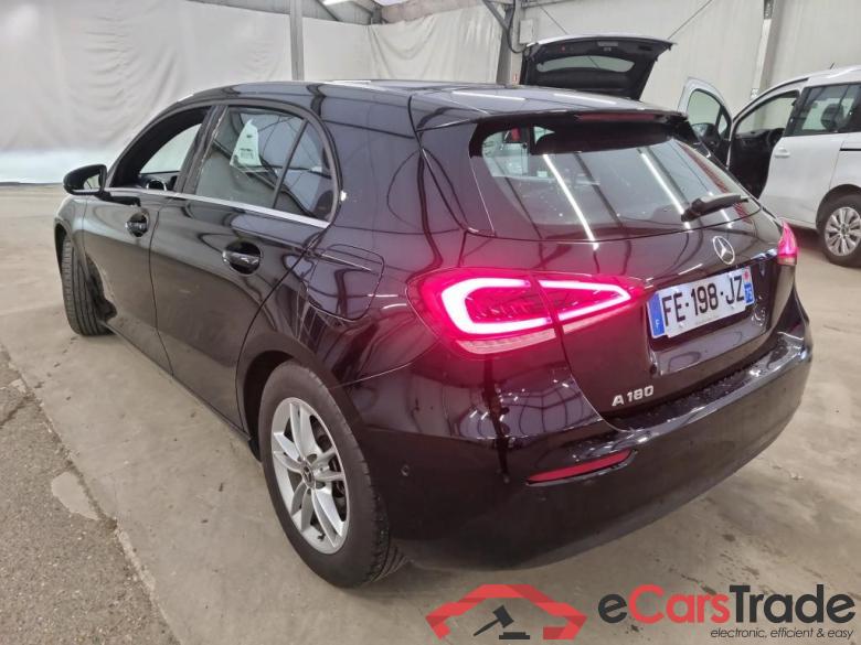Mercedes A 180 Business Line MERCEDES-BENZ Classe A 5p Berline A 180 Business Line #2