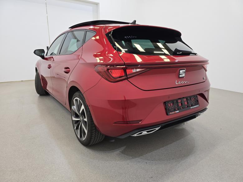 Seat Leon 1.5 TGI CNG FR-Line Aut. Pano LED-Xenon Virtual Ambient Apple-CarPlay 1/2 Sport-Leather KeylessGo Camera Klima PDC ... #6