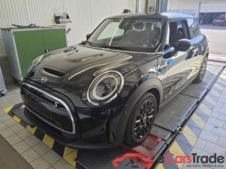 MINI Mini 3-trg. (F56)(2013->) DE - LimS3 SE, Cooper SE Classic Trim, (Facelift 2) 2021 - 2024 #1