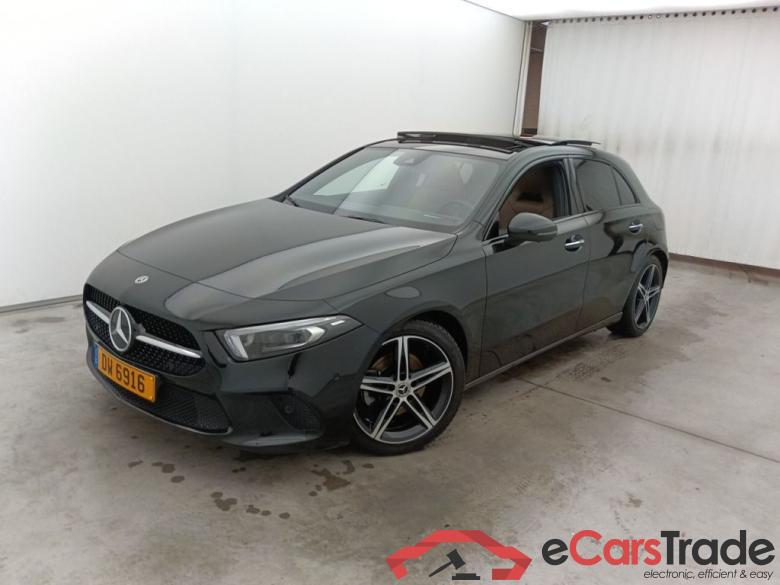 MERCEDES CLASSE A (W177) A 200 163 4-Matic 5d #4