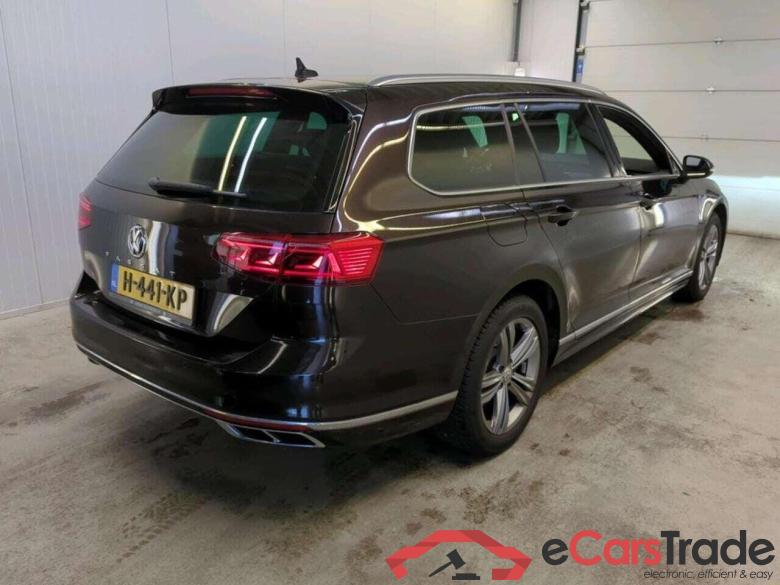 VOLKSWAGEN Passat Variant 2.0 TDI Eleg.Bns R #2