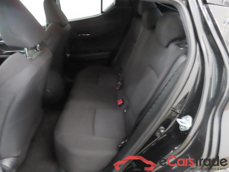 TOYOTA C-HR 1.2 Style #6