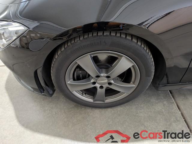Mercedes CLA SB ´19 MERCEDES-BENZ CLA 200 Shooting Brake 7G-DCT AMG Line 5d 120kW #6