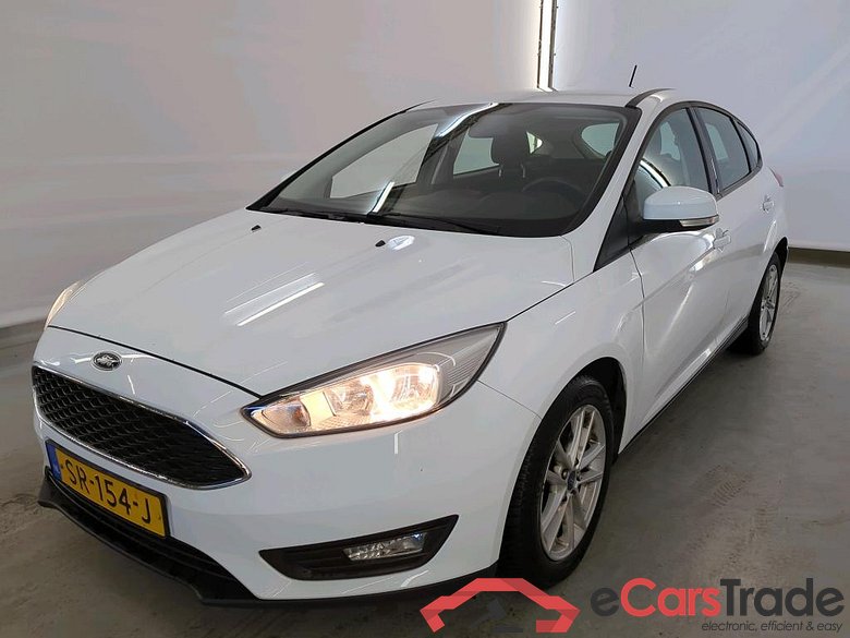 Ford Focus 5d 10-18 Ford Focus 1.0 EcoBoost Lease Edition 100 pk 5d