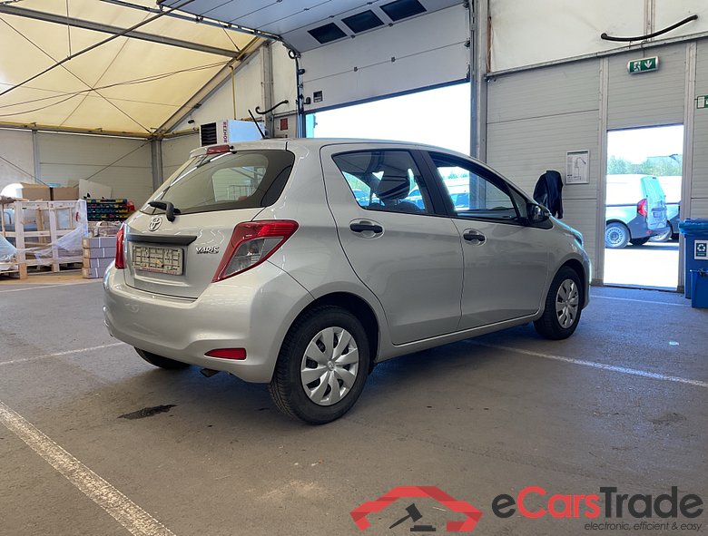 TOYOTA Yaris Yaris 1.4 D-4D Active DPF #2