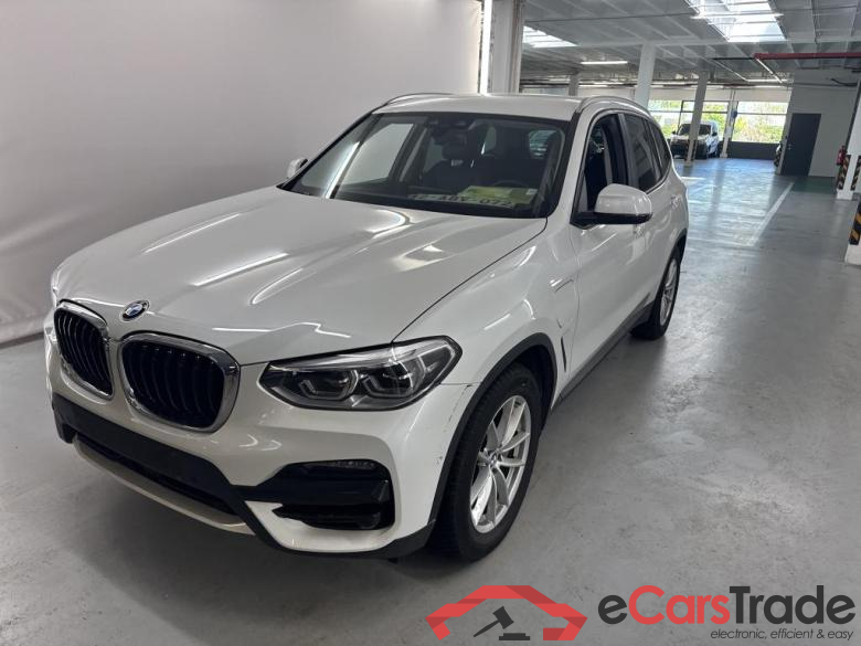 BMW X3 2.0 XDRIVE30E (120KW) AUTO Parking Assistant Driving Assistant Plus
