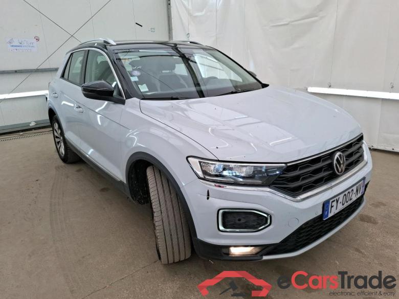 Volkswagen 1.5 TSI 150 EVO CARAT DSG7 VOLKSWAGEN T-Roc / 2017 / 5P / SUV 1.5 TSI 150 EVO CARAT DSG7 #4