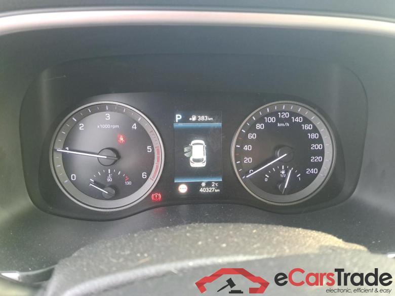 Hyundai 1.6 CRDI 136 HYBRID 48V DCT-7 EXECUTIVE Tucson / 2018 / 5P / SUV 1.6 CRDI 136 HYBRID 48V DCT-7 EXECUTIVE #6