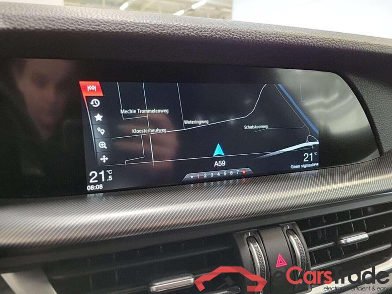 Alfa Romeo Stelvio 2.2 D 190 B-Tech #4