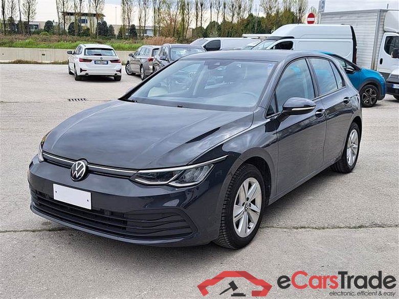 Volkswagen 35 VOLKSWAGEN GOLF / 2019 / 5P / BERLINA 2.0 TDI SCR 85KW LIFE DSG