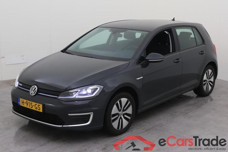 VOLKSWAGEN e-Golf  #1