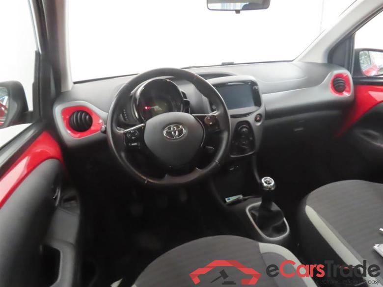 TOYOTA Aygo 1.0 VVT-i x-play ltd #3