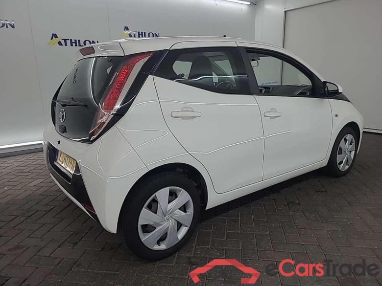 TOYOTA Aygo 1.0 VVT-i x-nav 5D 51kW #3