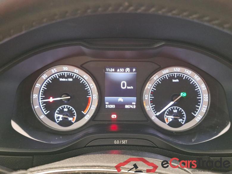 Skoda 1.6 TDI 116ch DSG7 Business Karoq Business 1.6 TDI 115CV BVA7 E6dT #6