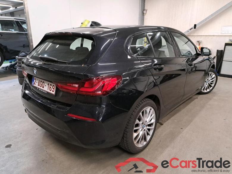 BMW - BMW 1 HATCH 118iA 136PK Advantage Pack Business & Live CockPit Plus & PDC Front & Rear  * PETROL * #2