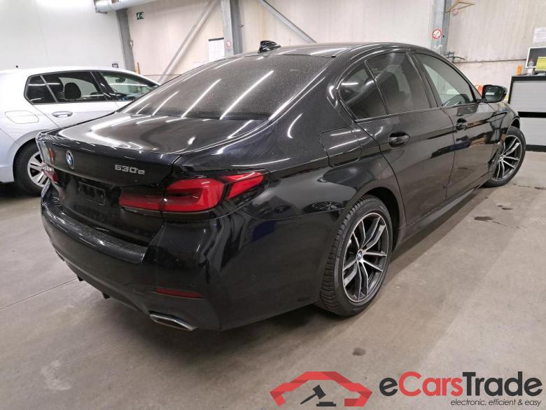 BMW - BMW 5 BERLINE 530e 292PK M Sport Pack Business With Dakota Ventilated Seats Front & Comfort & Shadow Line* HYBRID * #2
