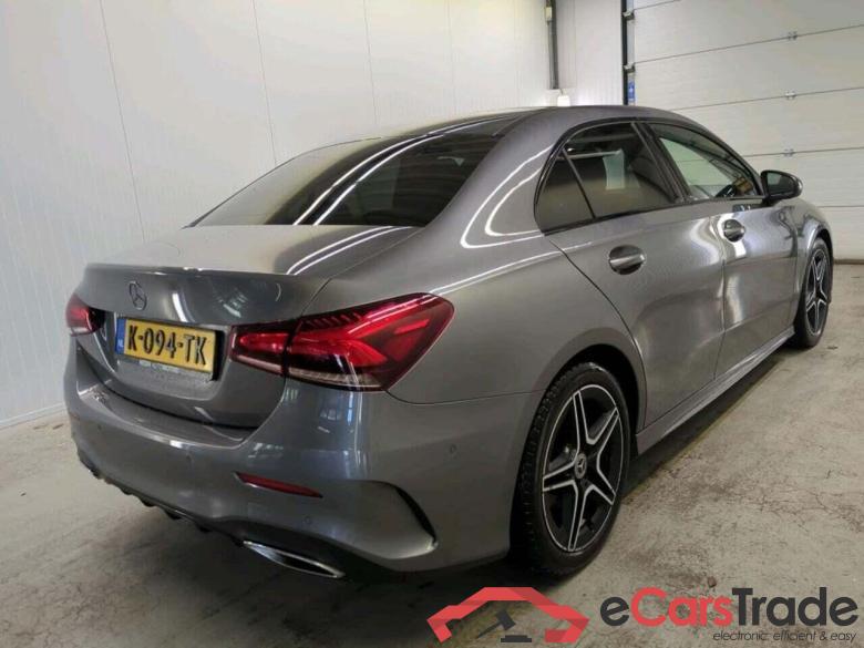 MERCEDES-BENZ A-klasse 200 Bns Sol. AMG #2
